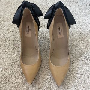 Cute Valentino Bow Heels